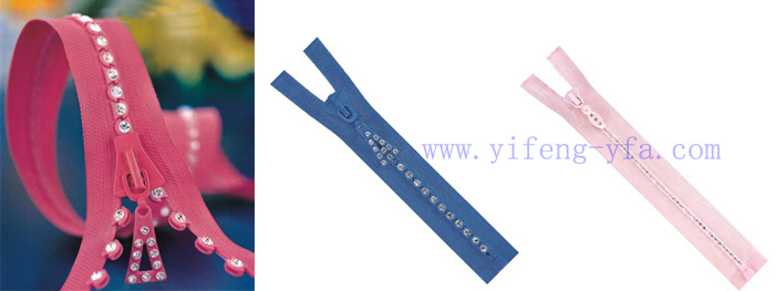 如何根據自己皮膚的顏色和身材來選購漂亮的服裝?由大香蕉网址无遮挡香蕉视频毛片網編介紹